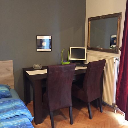 Apartment Viktor 2 Stan Na Dan Šabac 外观 照片