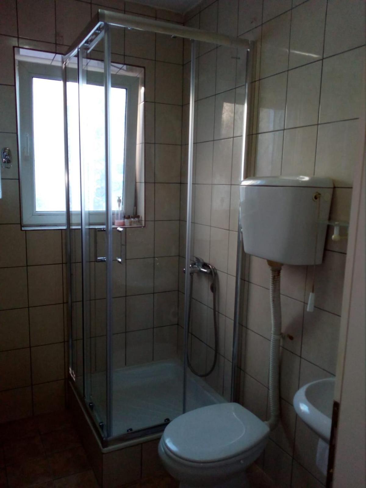 Apartment Viktor 2 Stan Na Dan Šabac 外观 照片